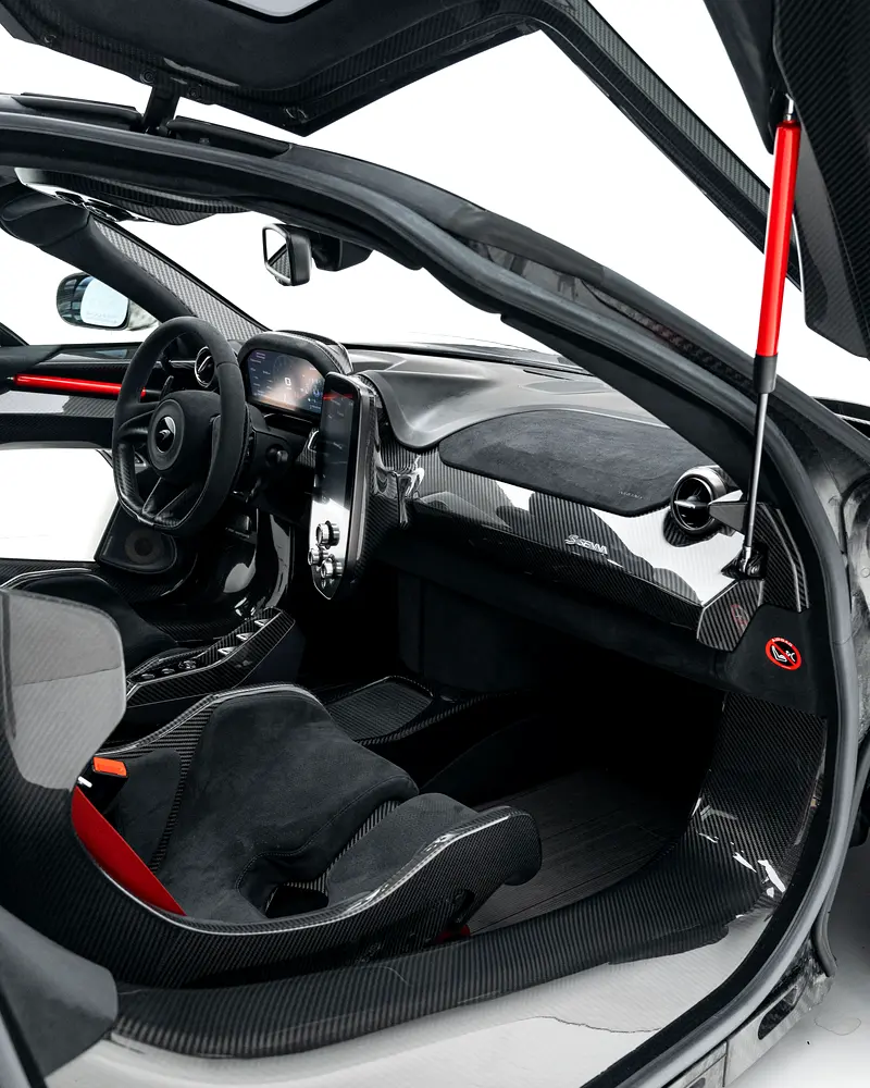 2016 McLaren Senna | 1 of 500 | GCC Specs - Image 11
