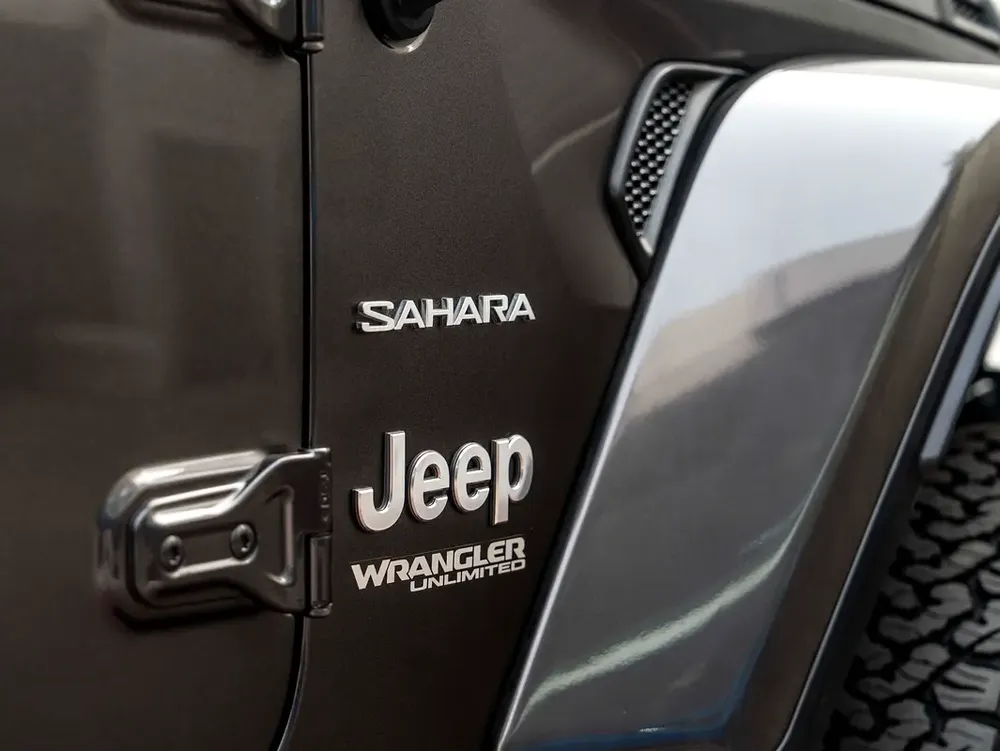 0% DOWN PAYMENT | THE MAY ADVANTAGE | WRANGLER SAHARA | BUILT FOR THE DESERT | WARRANTY - Image 10