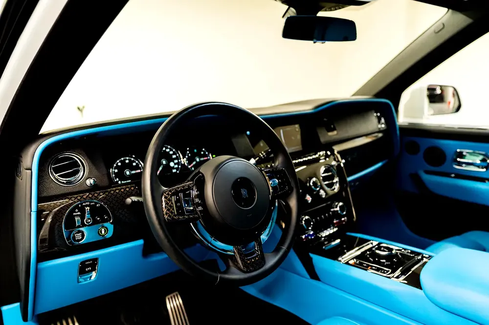 Rolls Royce Cullinan Black Badge - GCC Spec - Image 11