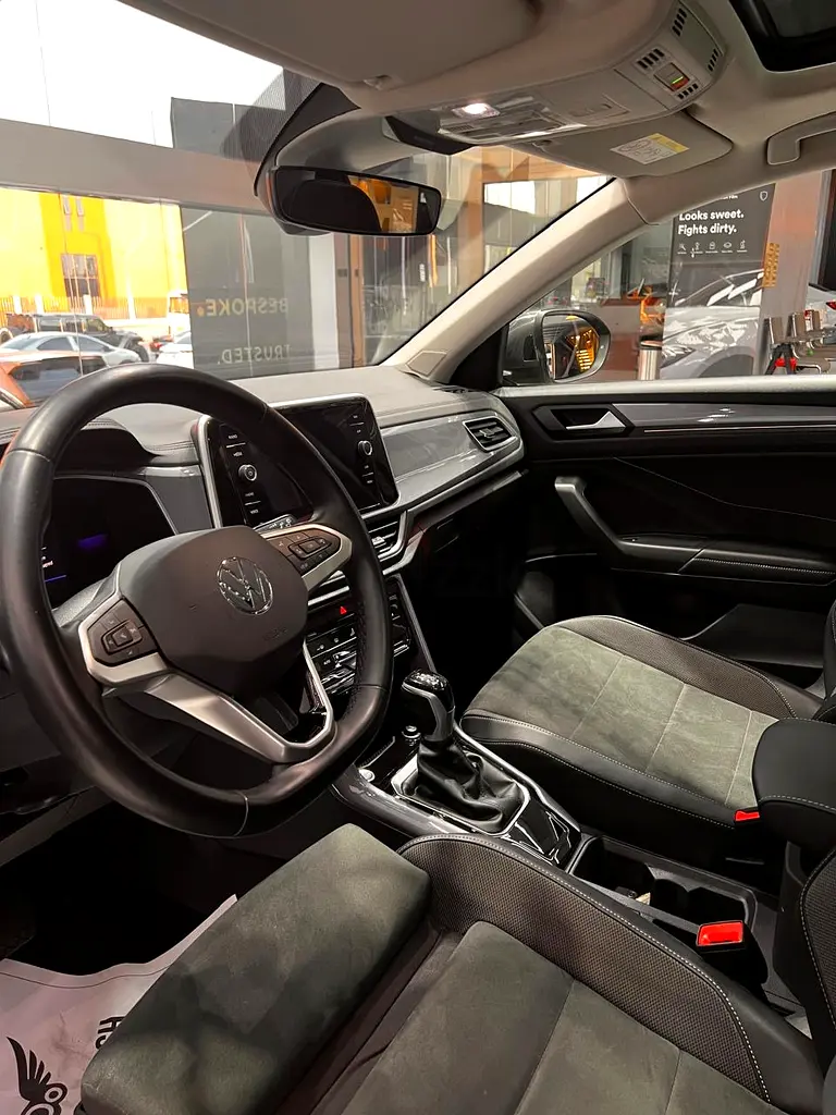 2022 VOLKSWAGEN T-ROC GCC - Image 10