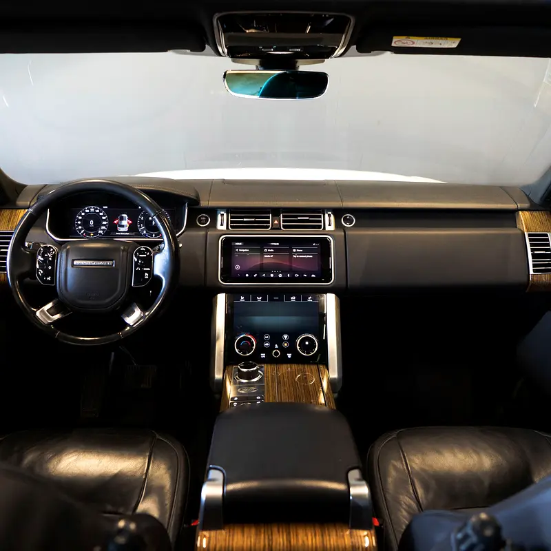 AED 2,778 pm • 0% Downpayment • Range Rover Vogue Supercharged • 1 Year Warranty - Image 12