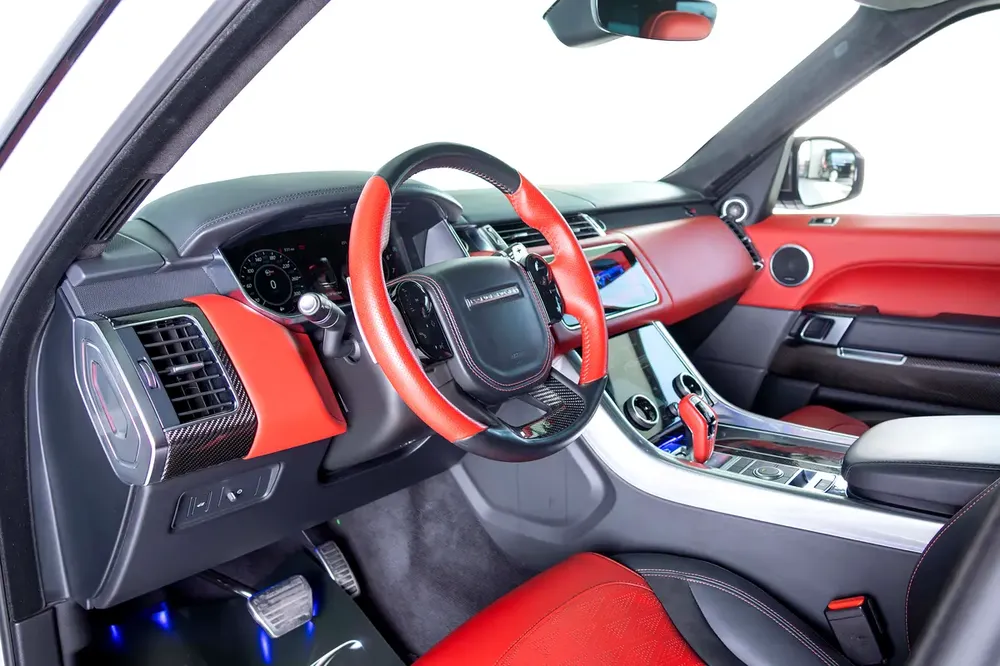 Range Rover Sport SVR Carbon Edition-Low Mileage-Red Calipers-1 Owner-Very Well Maintained - Image 18