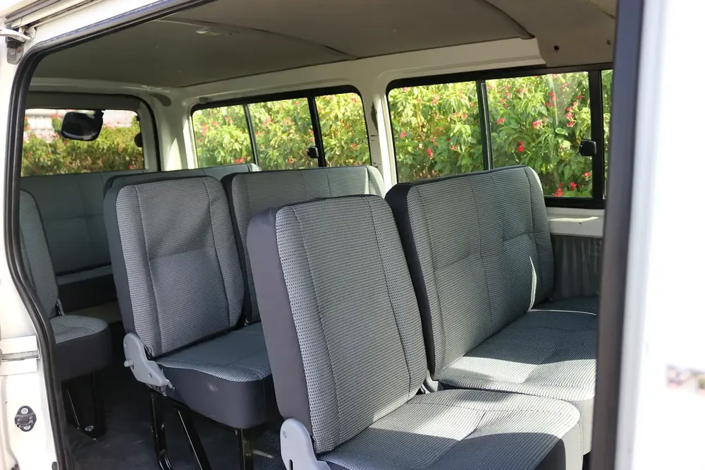 TOYOTA HIAC 2010 PETROL 14 SEAT - Image 10