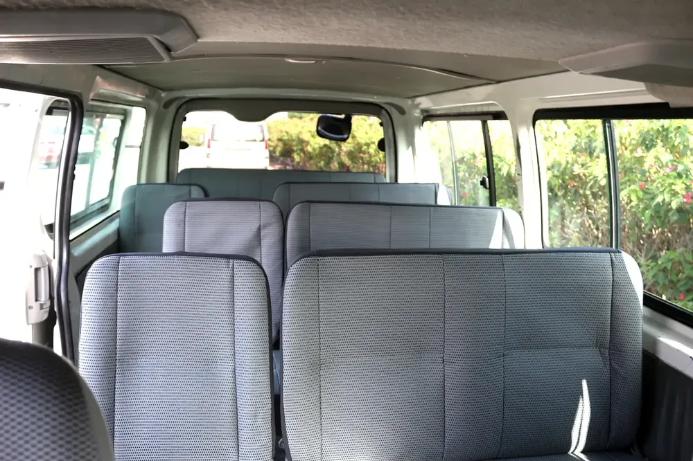 TOYOTA HIAC 2010 PETROL 14 SEAT - Image 12