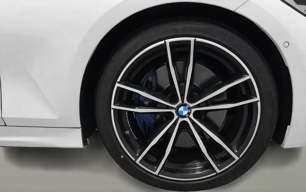 AED 1,764/month | 0 DP | Free 1 Year Warranty | Service History | 30 Day Return | BMW 330I 2021 - Image 12