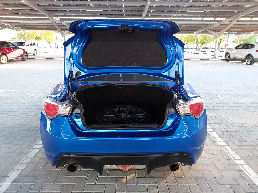 Subaru brz 2.0 gcc in amazing condition - Image 14