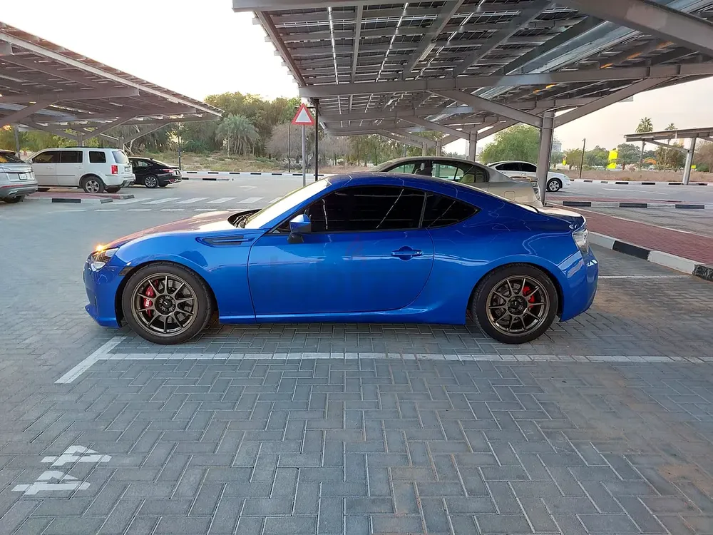 Subaru brz 2.0 gcc in amazing condition - Image 8