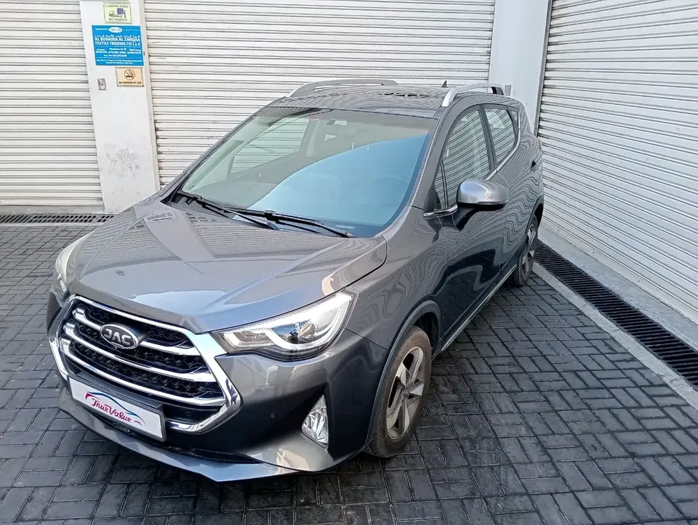 JAC S3 2023 full option under warranty gcc accident free - Image 15
