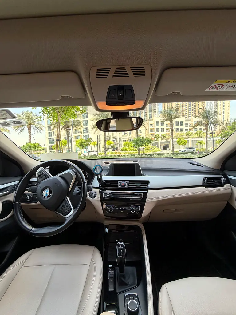 BMW X2 sDrive20i 2020 GCC Specs - Excellent Condition - Image 5