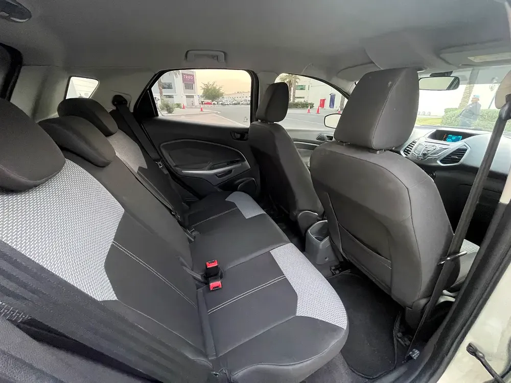 AED 420 EMI | Ford Ecosport | GCC Specs | Full Service History | Original Paint - Image 19