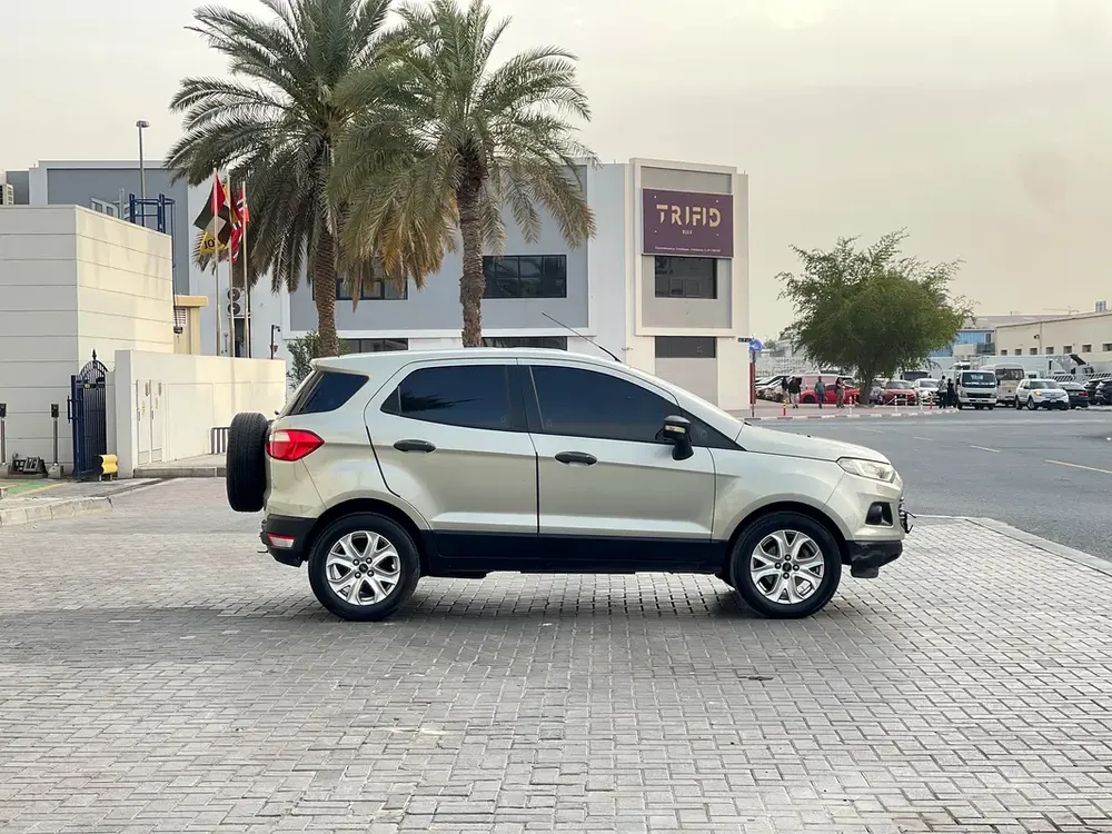 AED 420 EMI | Ford Ecosport | GCC Specs | Full Service History | Original Paint - Image 4