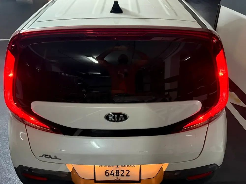 KIA SOUL 2020 VERY GOOD CONDITION - Image 9