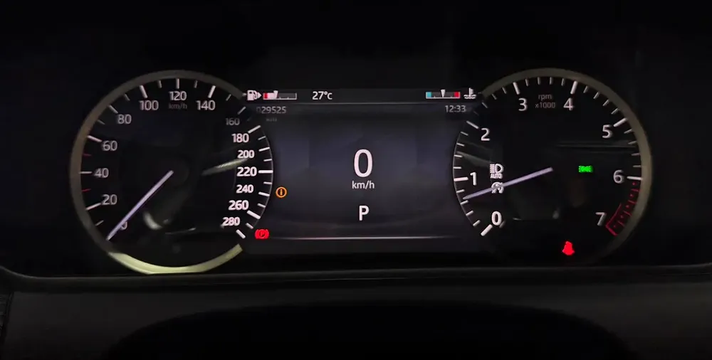 2023 Land Rover Range Rover Velar R-Dynamic S | Original Paint | GCC Specs | Warranty 2028/150k Kms - Image 14