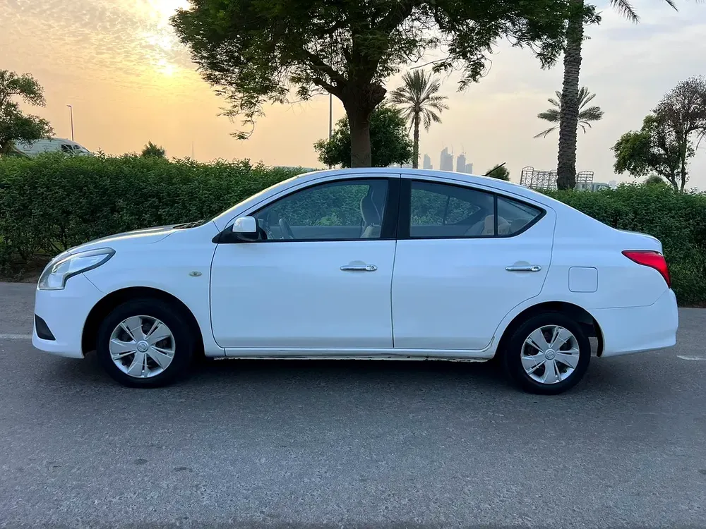 NISSAN SUNNY SV 1.5L GCC CAR FIRST OWNER CAR MID OPTION GOOD CONDITION CAR - Image 4