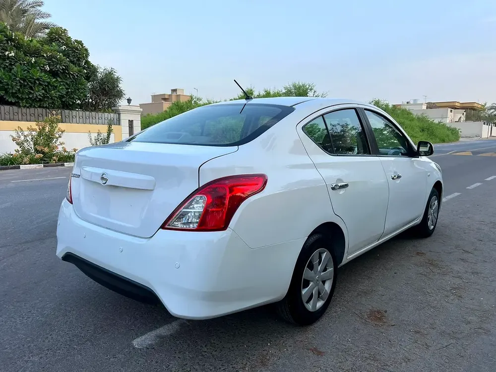 NISSAN SUNNY SV 1.5L GCC CAR FIRST OWNER CAR MID OPTION GOOD CONDITION CAR - Image 6