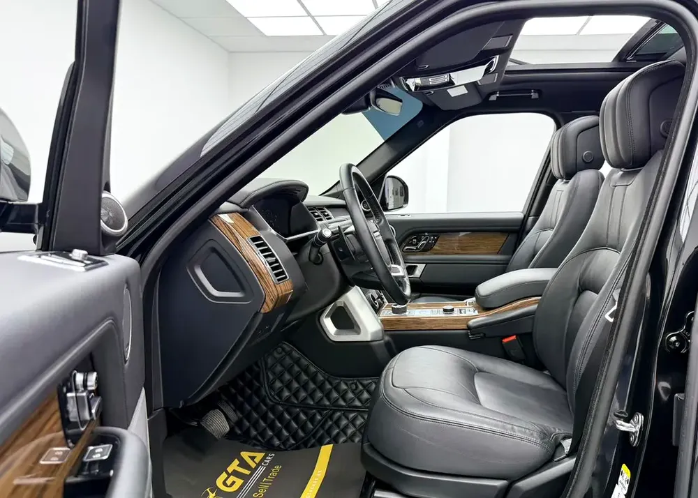 2021 Range Rover Vogue HSE, Agency Warranty+Full Agency Service History, GCC - Image 13