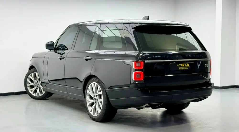 2021 Range Rover Vogue HSE, Agency Warranty+Full Agency Service History, GCC - Image 4