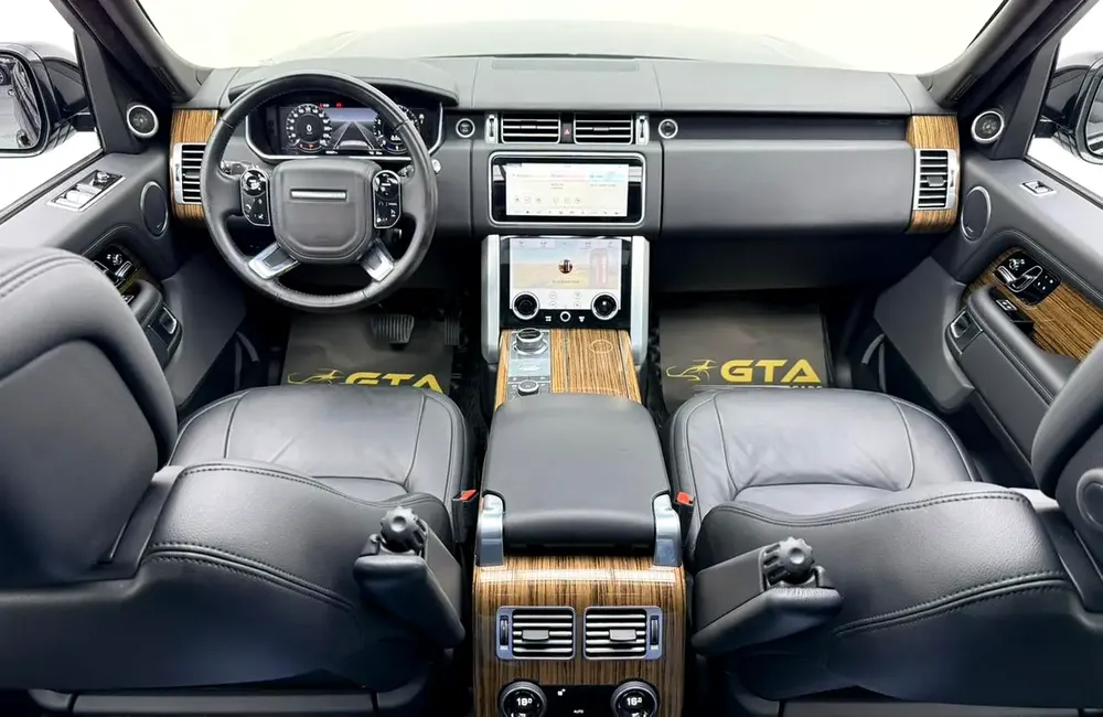 2021 Range Rover Vogue HSE, Agency Warranty+Full Agency Service History, GCC - Image 9