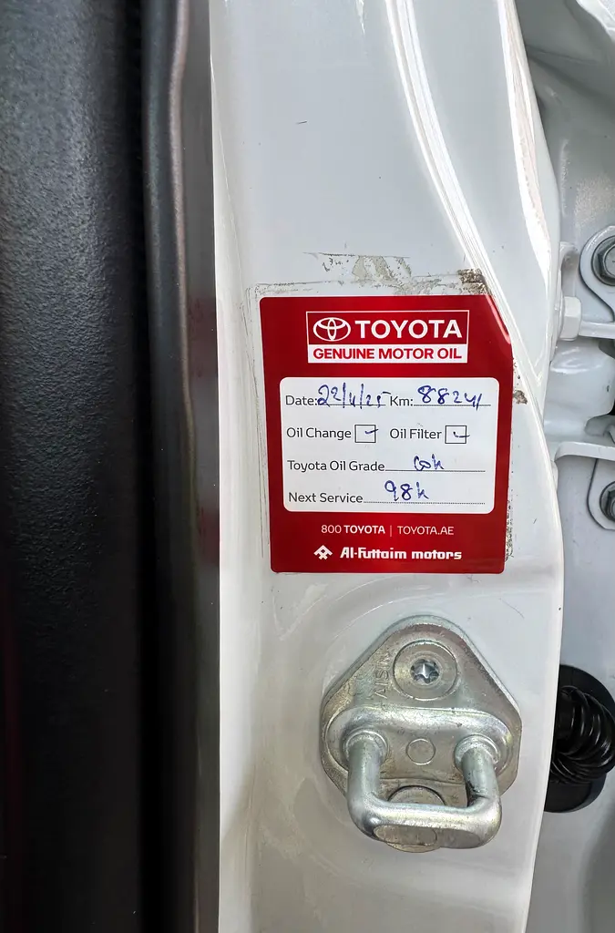 2020 Toyota Camry Sport Grande 3.5L V6 GCC Low Mileage Full Service History - Image 14