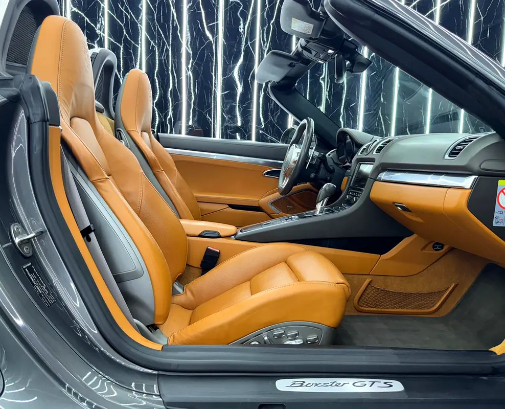 Porsche Boxster GTS 2015 GCC specs for 175,000.00 AED - Image 13