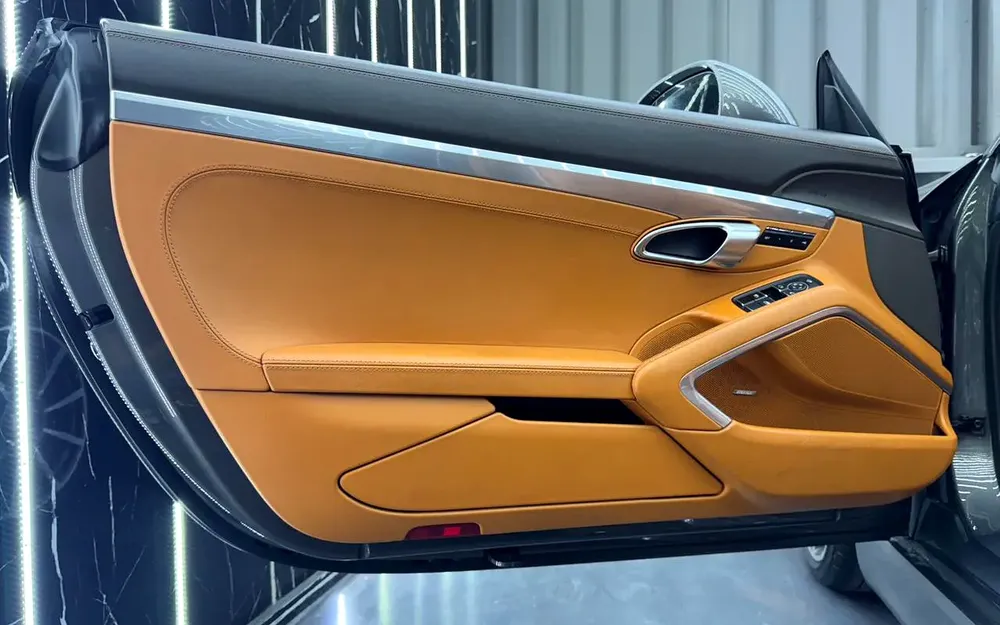 Porsche Boxster GTS 2015 GCC specs for 175,000.00 AED - Image 9