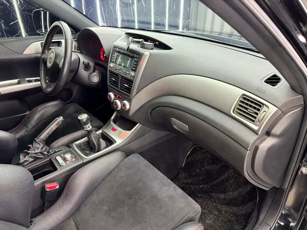 2010 Subaru Impreza WRX STI | Full Service History | GCC Spec | New Tyres | A Performance Icon - Image 9