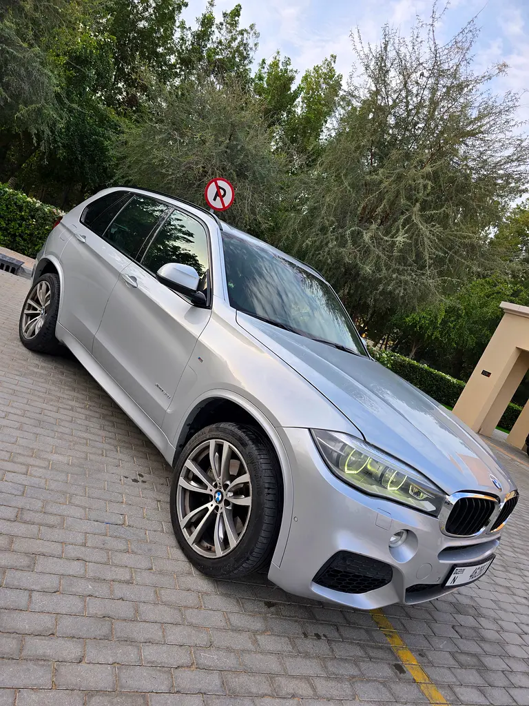 BMW X5 M package 2015 GCC Specs - Powerful Performance - Image 5