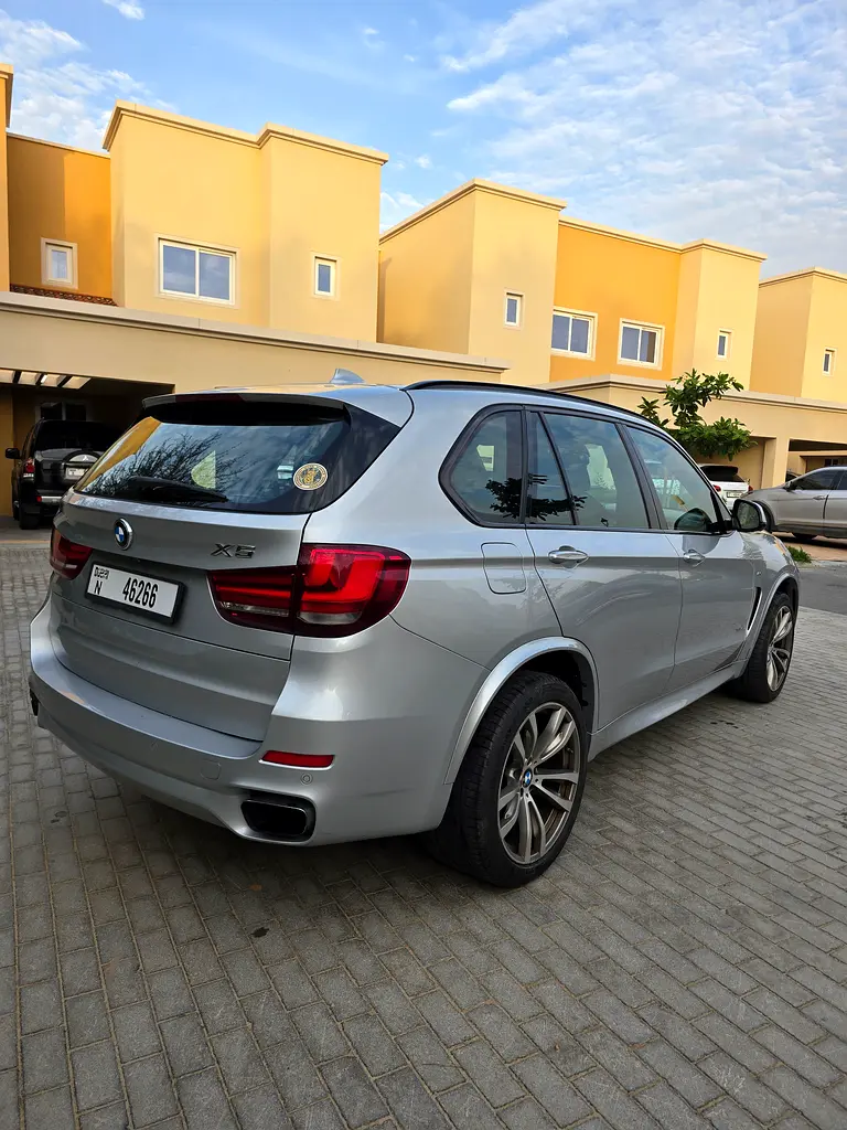 BMW X5 M package 2015 GCC Specs - Powerful Performance - Image 8