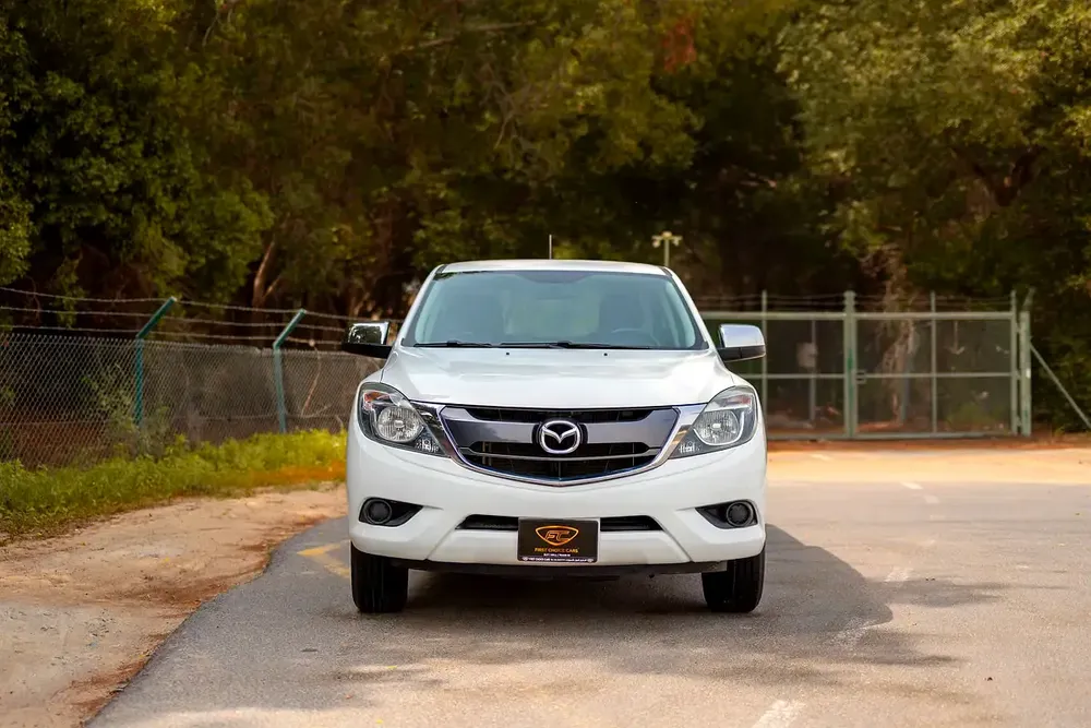 Mazda BT-50 | Double Cabin 4X2 | Manual | GCC Specs | Ref#M72436 - Image 5