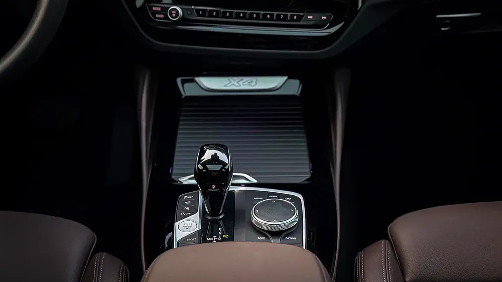 2023 BMW X4 - xDrive - M-Package | 20,000 kms - Image 12