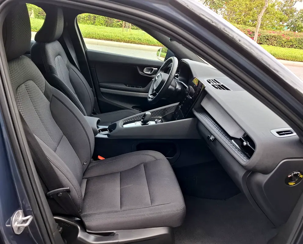 2023 Polestar 2 Standard Range Single Motor - GCC Specs - Excellent Condition - Image 12