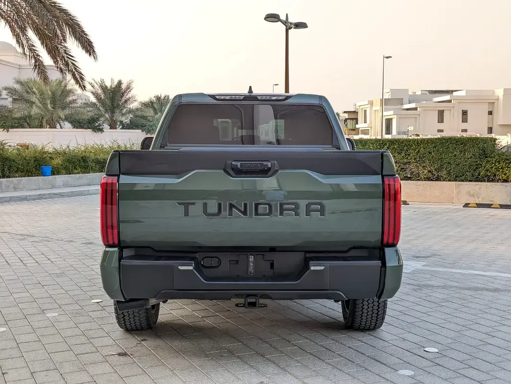 TOYOTA TUNDRA 2023 CREWMAX SR5 IN EXCELLENT CONDITION - Image 17