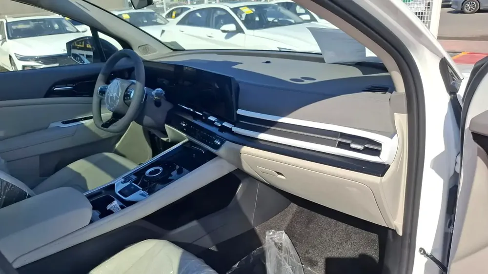 Kia Sportage 2025 Chinese Specs Brand New - Image 18