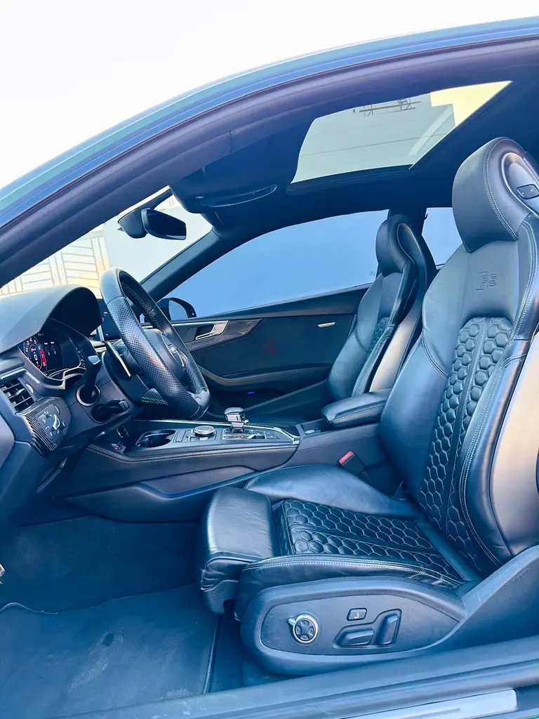2018 Audi RS5 Sportback Quattro - GCC Specs - Pristine Condition - Image 8