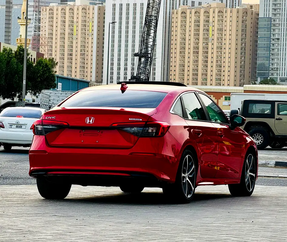 Honda Civic Touring 2022 American Specs - Image 6