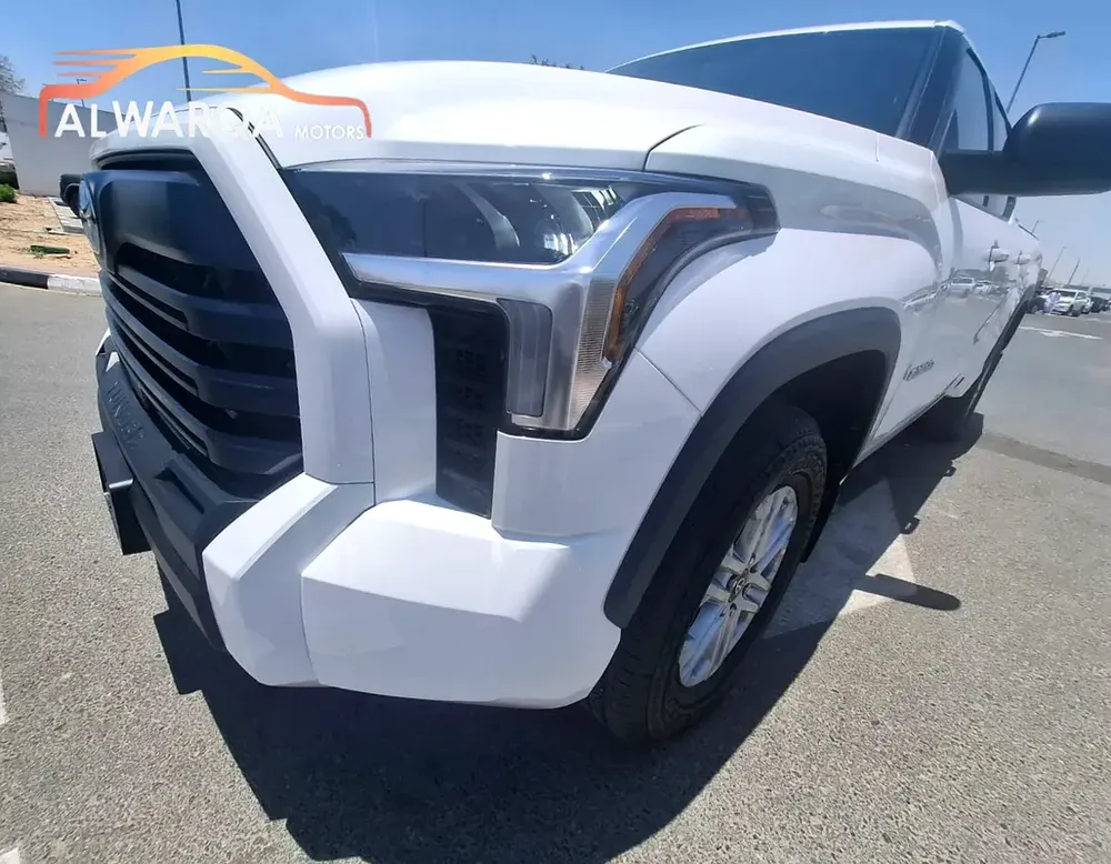 2026 Toyota Tundra Crewmax SR5 - Canadian Specs - Brand New! - Image 20