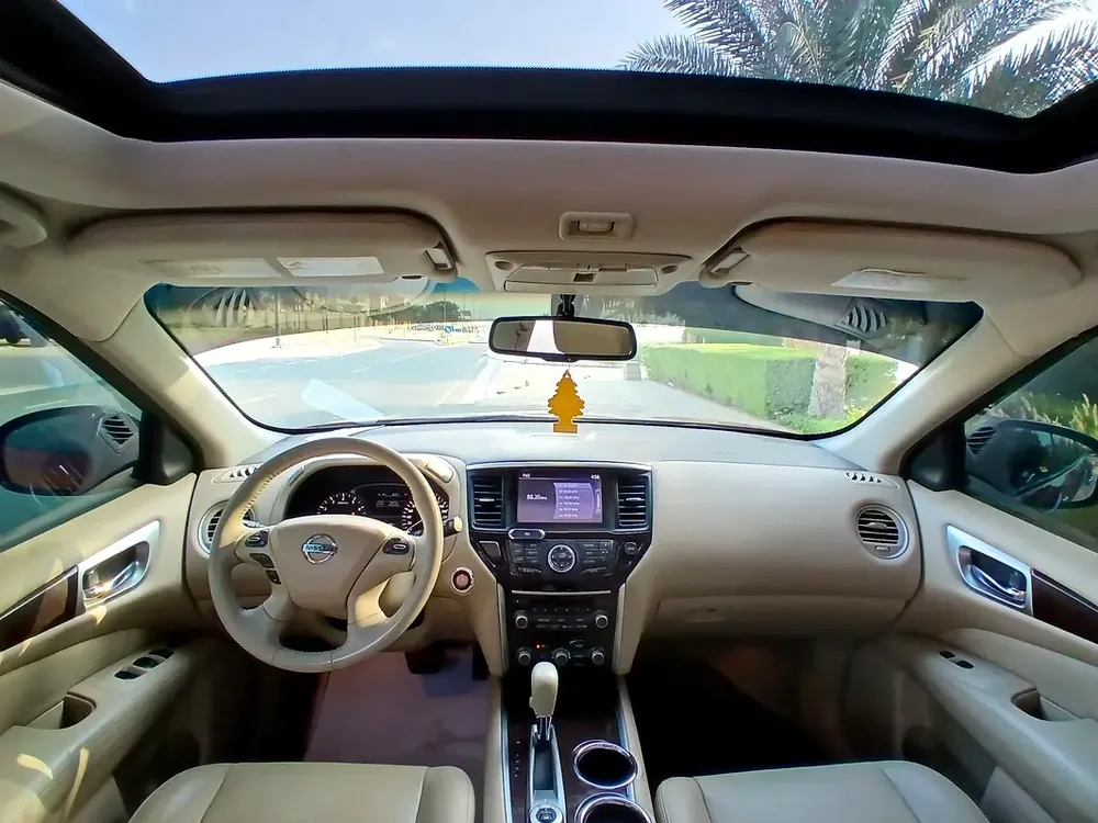 Nissan Pathfinder SV 2015 - GCC Specs - Well Maintained - Image 13