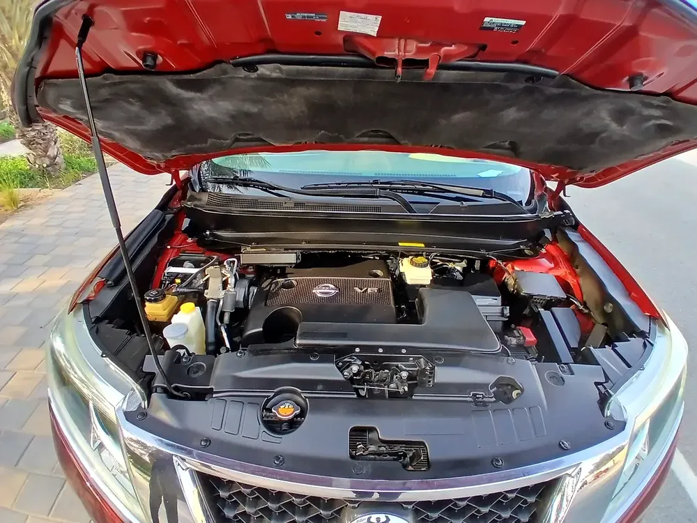 Nissan Pathfinder SV 2015 - GCC Specs - Well Maintained - Image 14