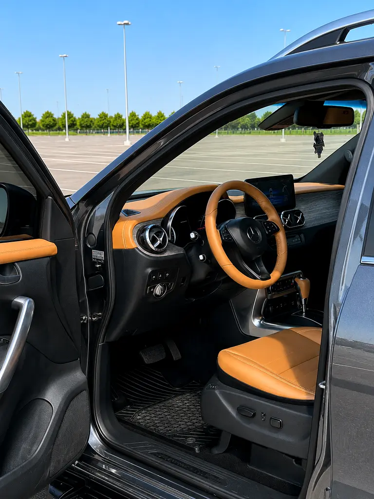 2020 Mercedes-Benz X-Class X 350 d GCC Specs - Pristine Condition - Image 6