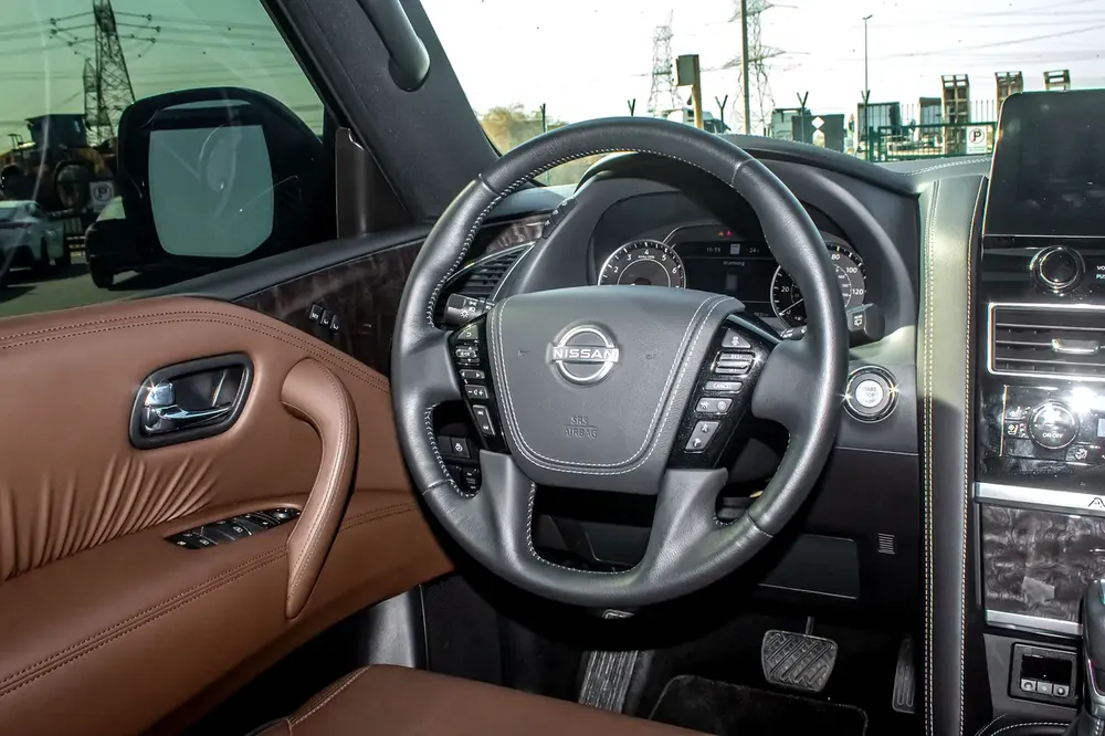 2024 - NISSAN ARMADA PLATINUM -  ONLY 17,000 KM - NO ACCIDENT - Image 11