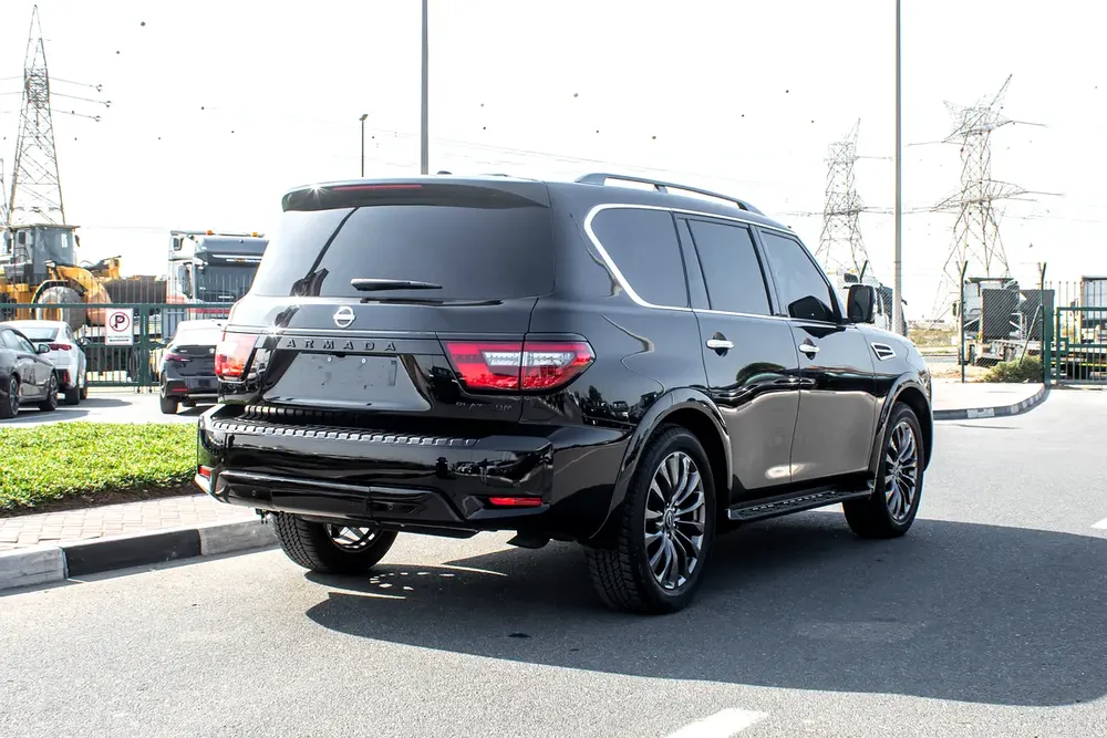 2024 - NISSAN ARMADA PLATINUM -  ONLY 17,000 KM - NO ACCIDENT - Image 6