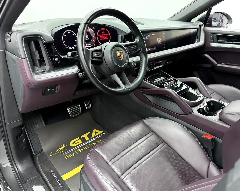 2024 Porsche Cayenne S Coupe, 2026 Porsche Warranty, Full Porsche Service History, GCC - Image 10