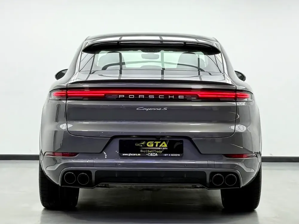 2024 Porsche Cayenne S Coupe, 2026 Porsche Warranty, Full Porsche Service History, GCC - Image 5