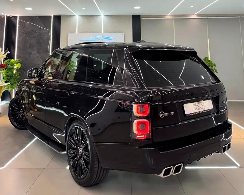SUPERCHARGED RR VOGUE V8 || 2020 FACELIFT || GCC || FULLY LOADED || SCREENS || NEW CONDITION - Image 10