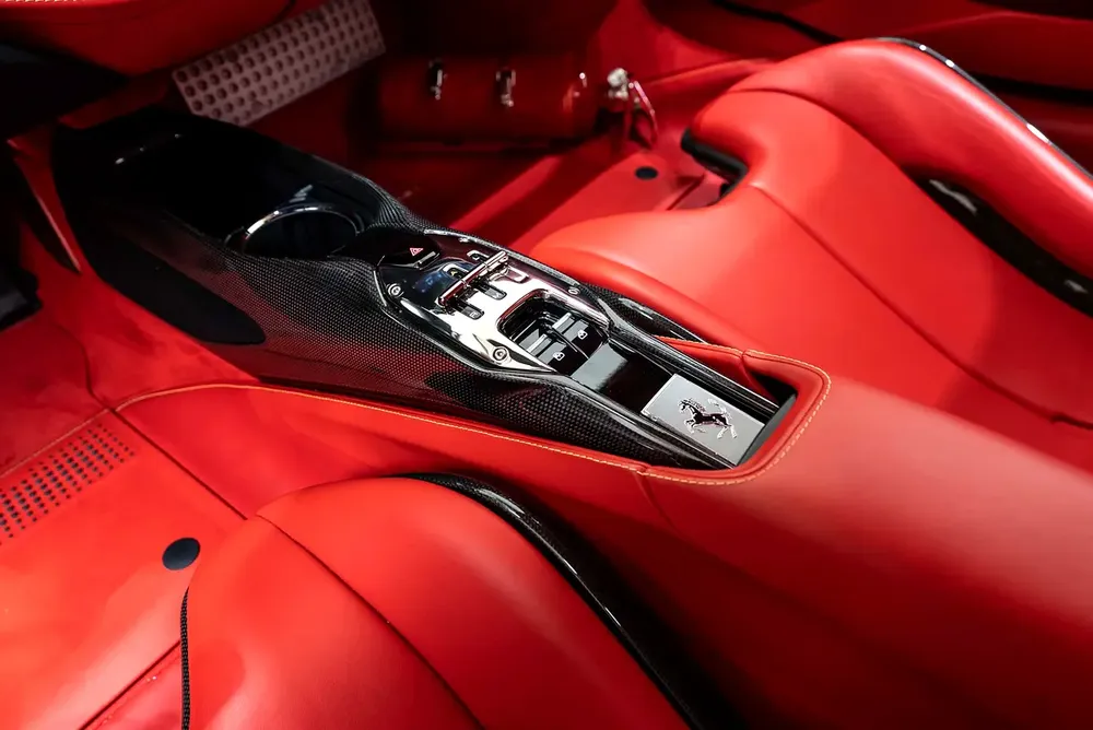 GCC SPECS | LOW MILEAGE 6,180 KM | ACCIDENT-FREE | SERVICE TILL 2028 | FULL OPTIONS | - Image 14