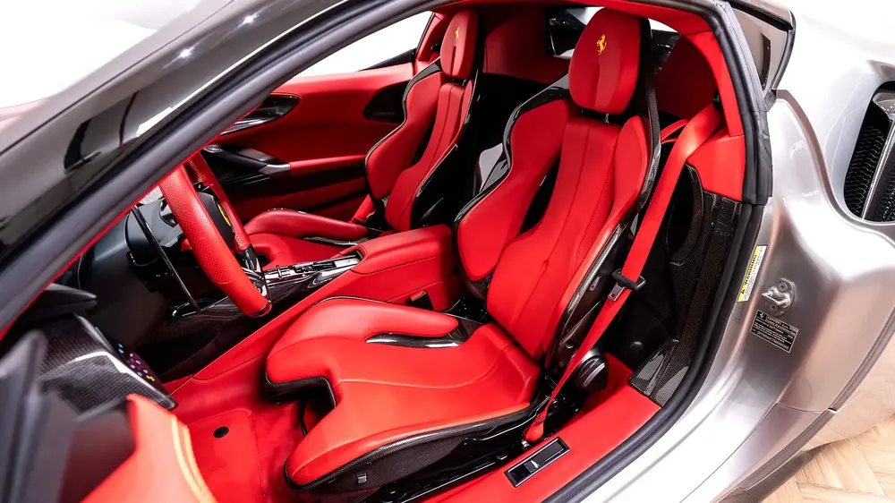 GCC SPECS | LOW MILEAGE 6,180 KM | ACCIDENT-FREE | SERVICE TILL 2028 | FULL OPTIONS | - Image 18