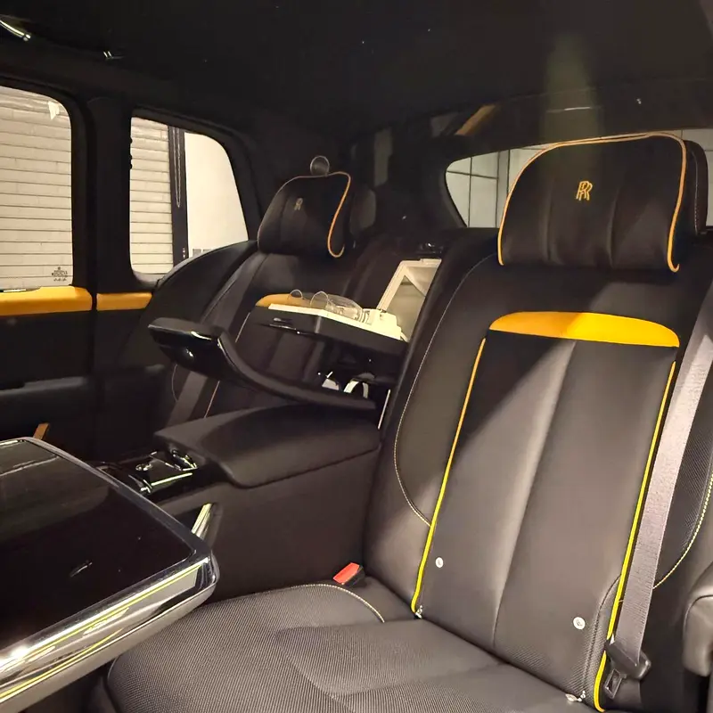 CULLINAN 2024 LOW MILLAGE - EU SPECS FULL OPTION - Image 11