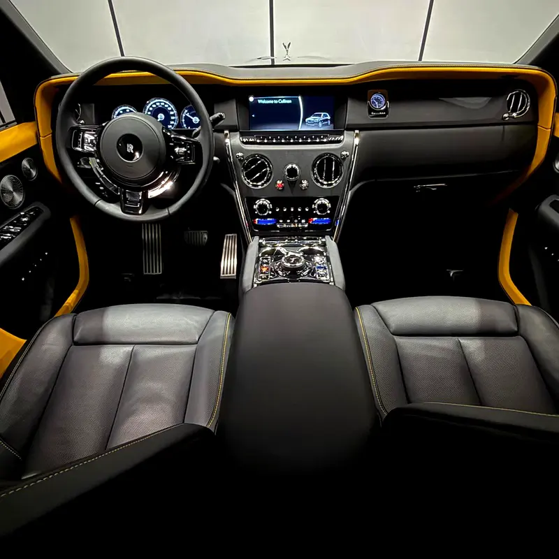 CULLINAN 2024 LOW MILLAGE - EU SPECS FULL OPTION - Image 15