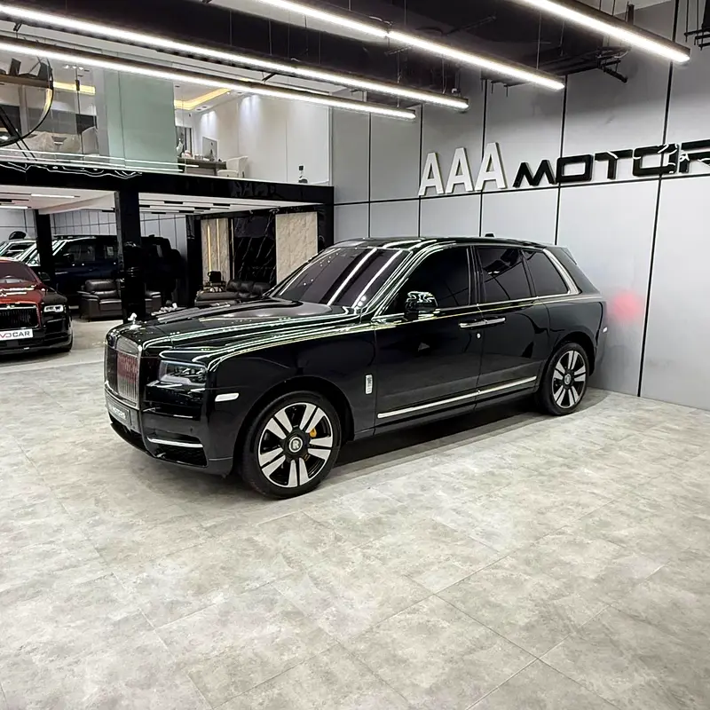 CULLINAN 2024 LOW MILLAGE - EU SPECS FULL OPTION - Image 6