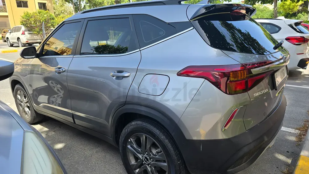 Kia Seltos Mid 2023 - Image 6
